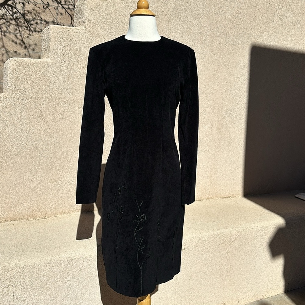 Y2K 90s Black Long Sleeve A-Line Dress Embroidered Floral Front